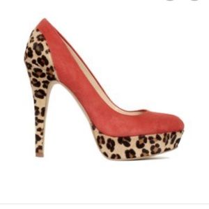 Benicia Tomato Red suede Pump